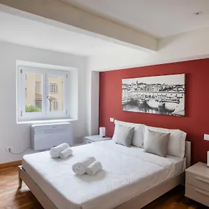 Mona Lisa - Boutique In Apartamento